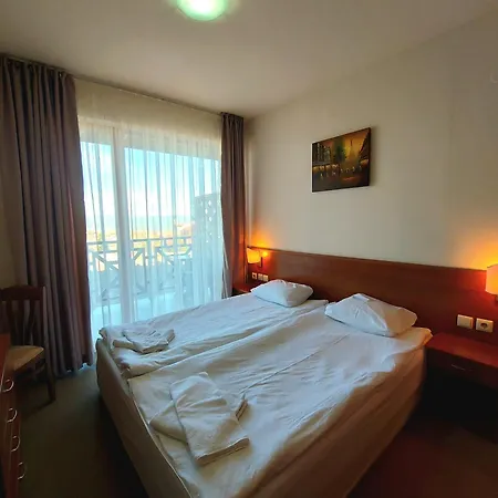 Апартамент Vihren Palace Residence, Close To Gondola Lift,211